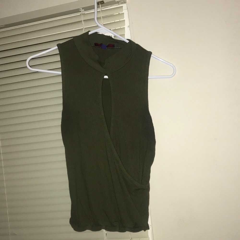 crop top